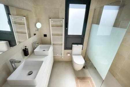 Apartamento De 3 Dormitorios Piscina Y Parking Calpe Luaran gambar